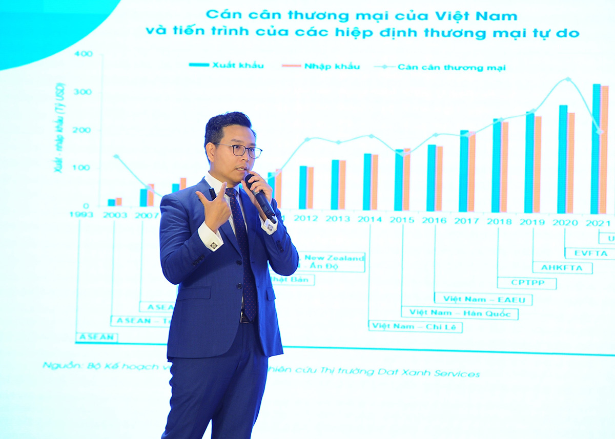 Ông Phạm Anh Khôi Kinh tế trưởng kiêm Viện trưởng Viện Nghiên cứu thị trường Dat Xanh Services
