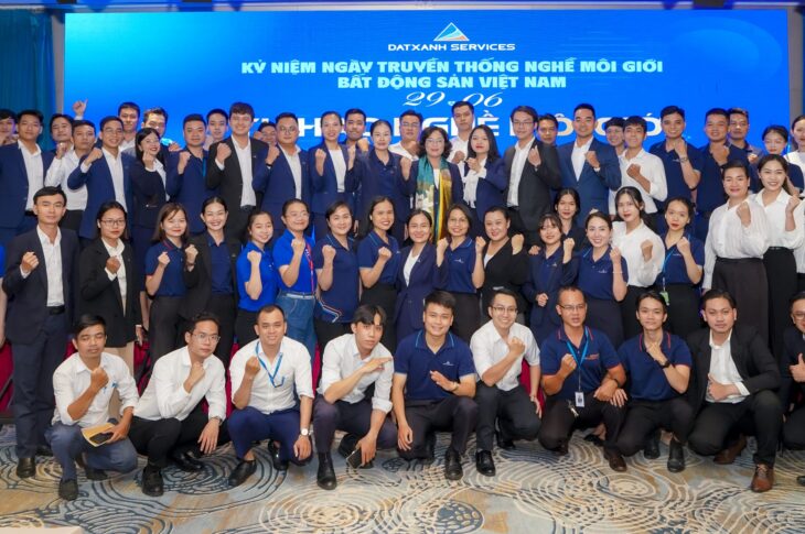 DAT XANH SERVICES CHÀO MỪNG NGÀY TRUYỀN THỐNG NGHỀ MÔI GIỚI BẤT ĐỘNG SẢN VIỆT NAM 29/06 – TỰ HÀO NGHỀ MÔI GIỚI