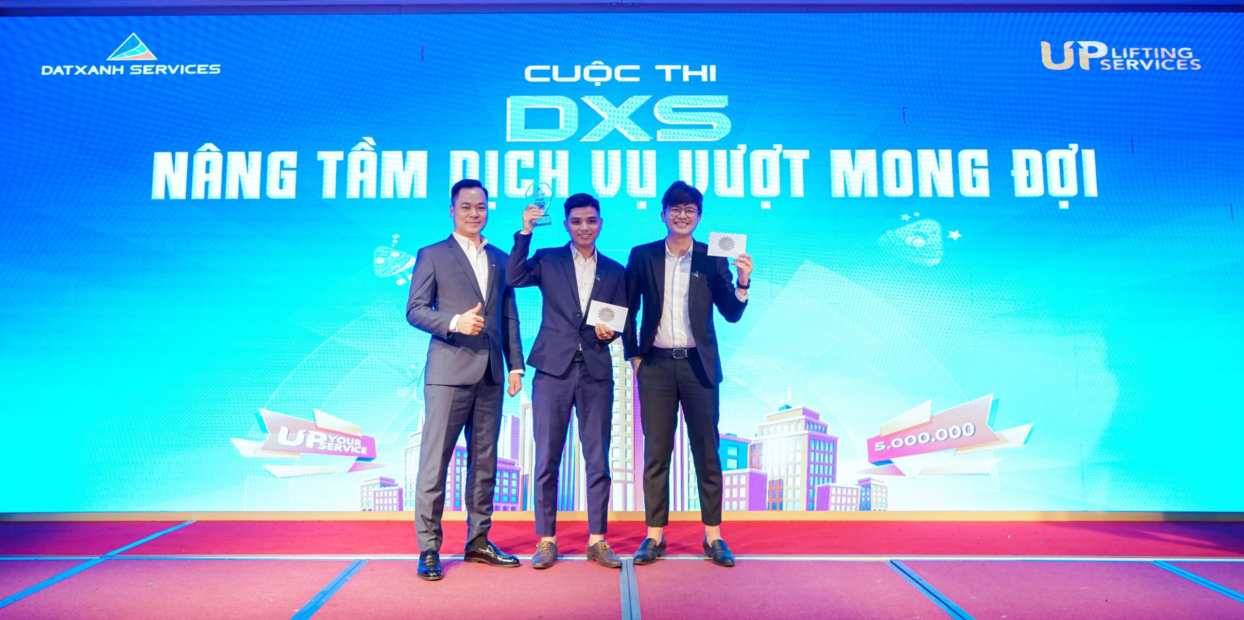 Khối Văn phòng và Sàn 8 nhận giải “Ngạc nhiên” và giải “WOW – Không thể tin được”.