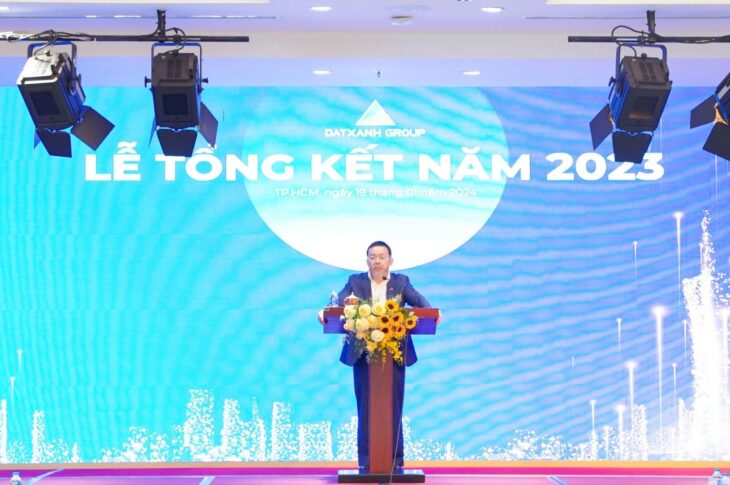 LỄ TỔNG KẾT VÀ VINH DANH CBNV HỆ THỐNG ĐẤT XANH 2023