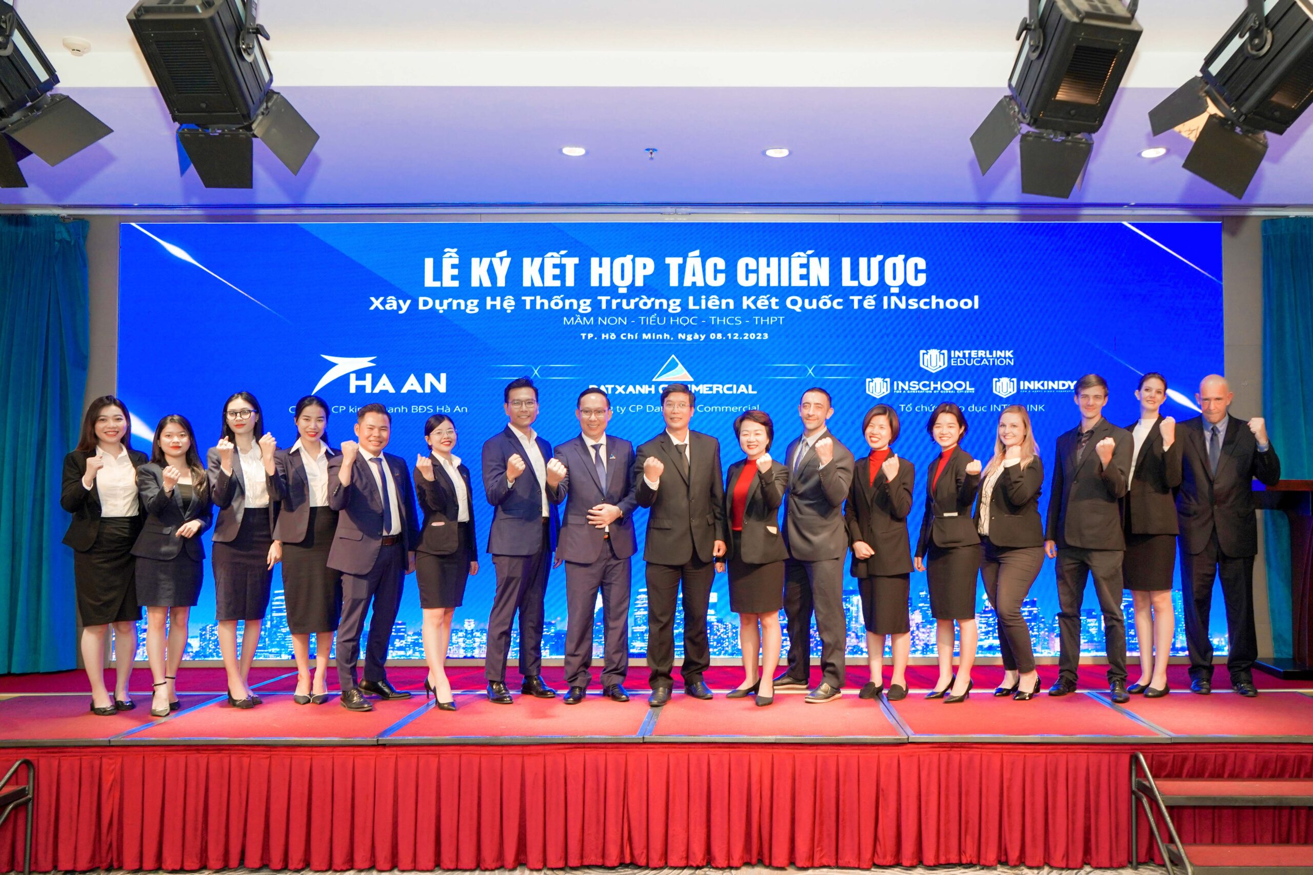 Dat Xanh Commercial - Thành viên Dat Xanh Services ký kết hợp tác chiến lược xây dựng trường liên kết quốc tế Inschool.