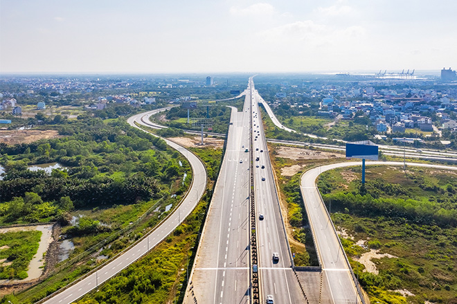 Cao tốc TP.HCM - Long Thành - Dầu Giây dài 55km, trong đó đoạn mở rộng có chiều dài 24km sẽ mở rộng từ 4 làn xe hiện tại lên 8 làn xe trong năm 2021