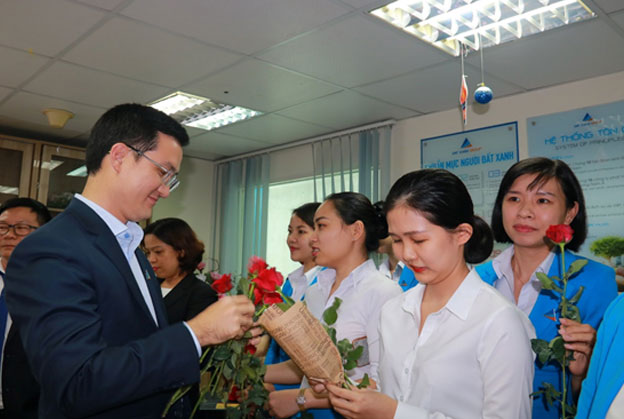 Tập đoàn Đất Xanh tổ chức sự kiện “Tôn vinh phái đẹp” nhân dịp 20/10