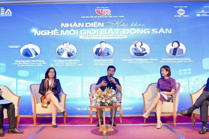 Dat Xanh Services phối hợp tổ chức thành công Talkshow “Môi giới Bất động sản và sứ mệnh vực dậy niềm tin thị trường bất động sản Việt Nam”