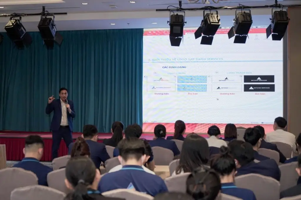 DXS Learning day: Hệ thống nhận diện thương hiệu và sử dụng ứng dụng thiết kế truyền thông