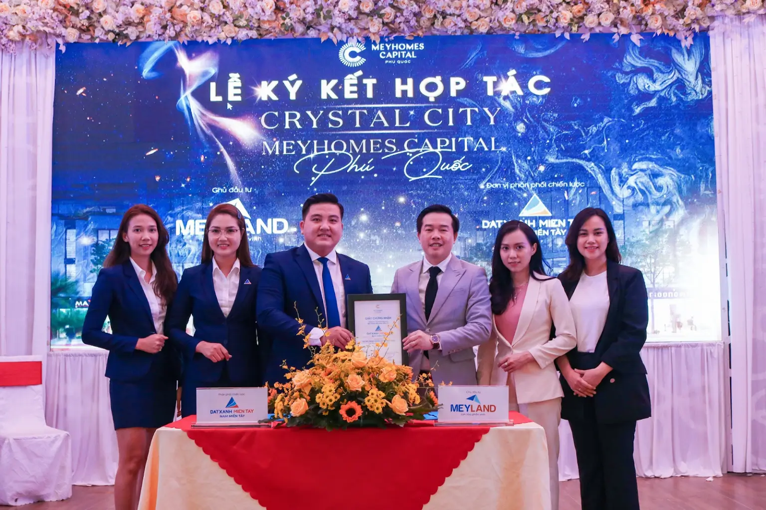 BĐS Nam Miền Tây – Đất Xanh Miền Tây – thành viên Dat Xanh Services cùng Meyland (Chủ đầu tư) ký kết hợp tác phân phối chiến lược dự án Meyhomes Capital Crystal City (Phú Quốc)