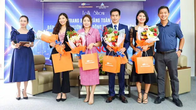 Các hoạt động nhân sự nổi bật tại hệ thống Dat Xanh Services