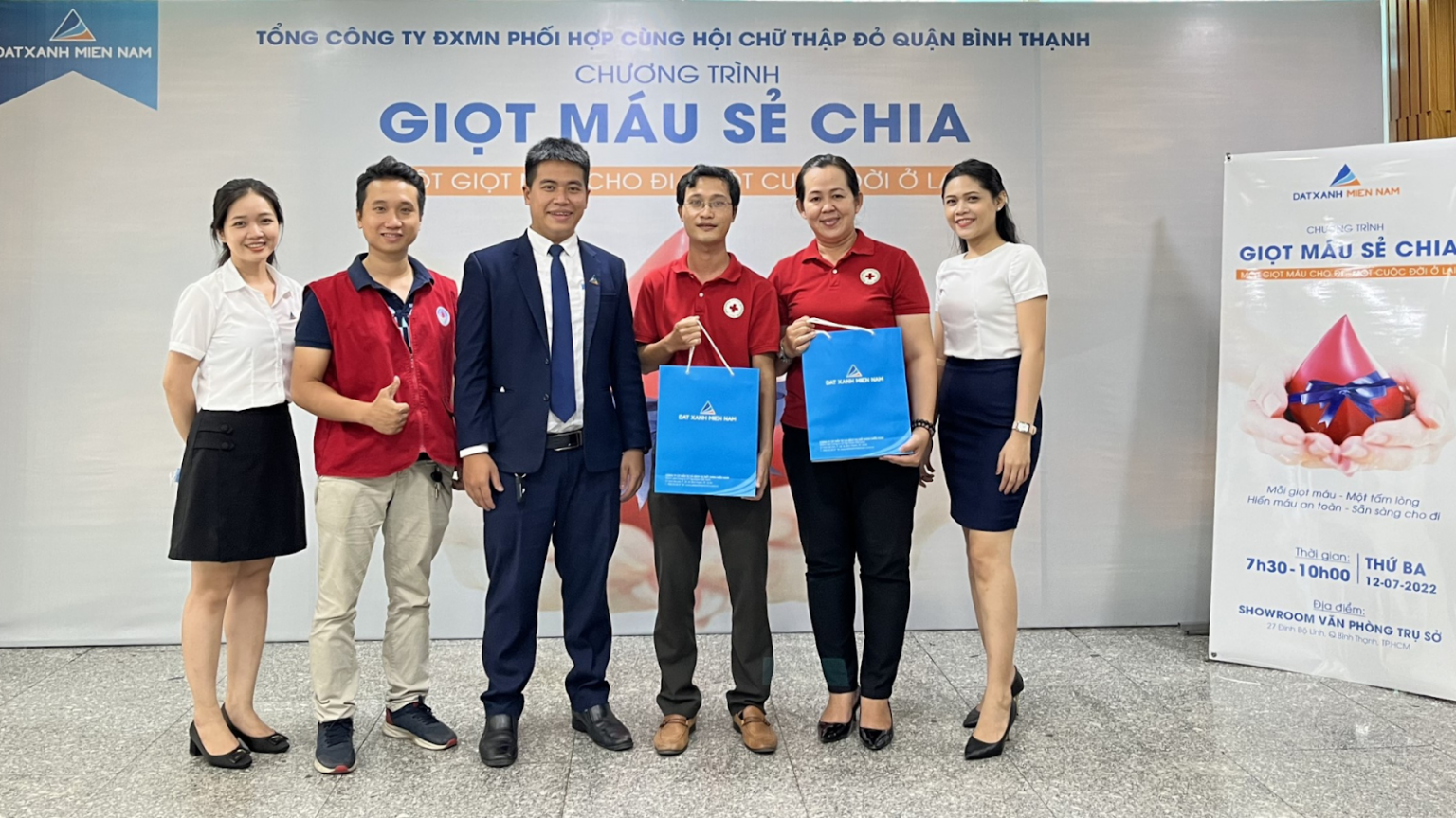 Đất Xanh Miền Nam – thành viên Dat Xanh Services: Chương trình hiến máu nhân đạo “Giọt máu sẻ chia”