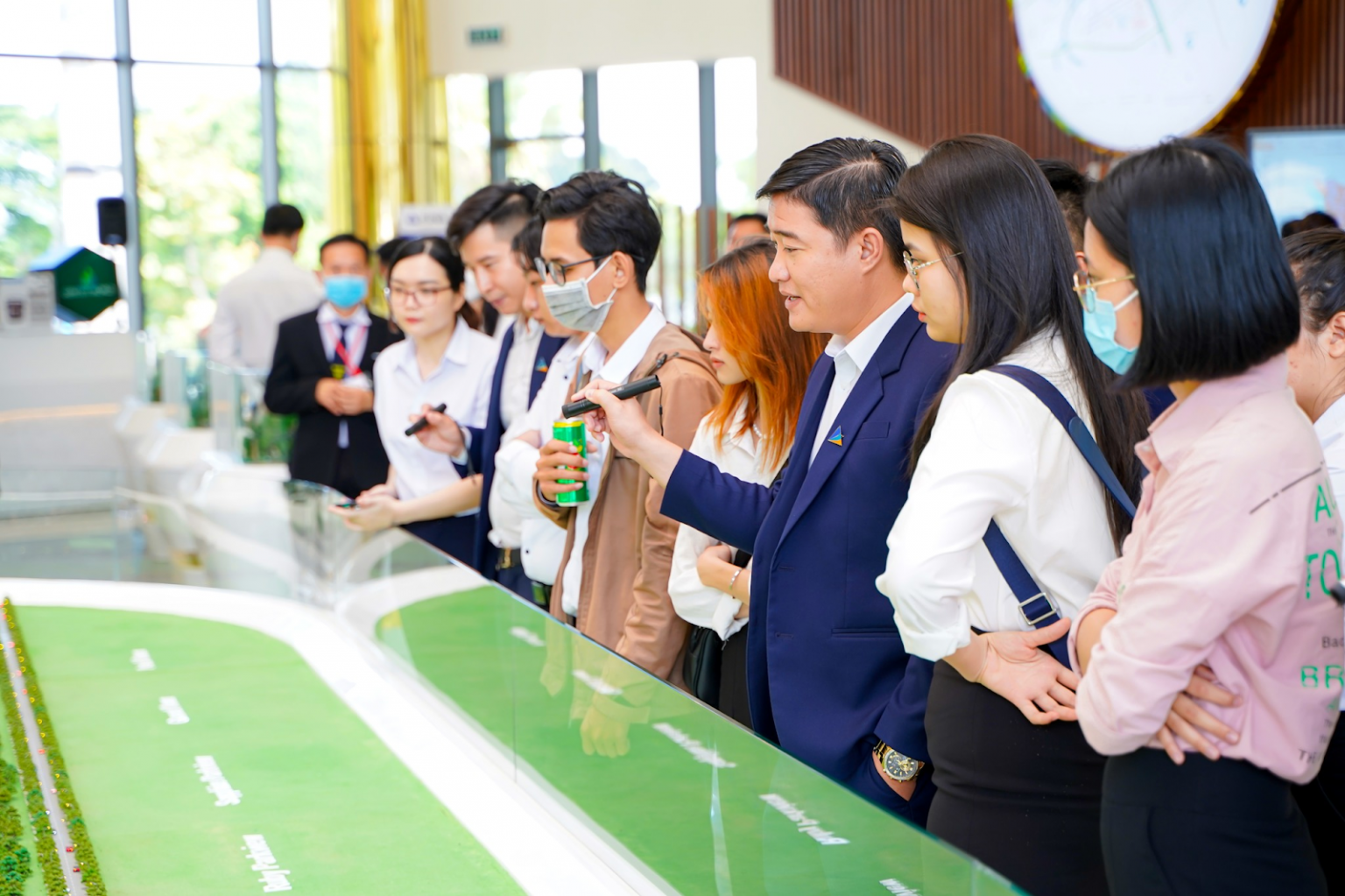 Hình ảnh sự kiện tư vấn “Chuyến bay hạnh phúc”