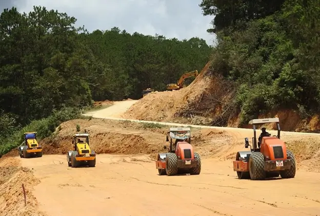 Bổ sung 4 dự án cao tốc, 2 dự án hàng không vào danh mục dự án quan trọng quốc gia