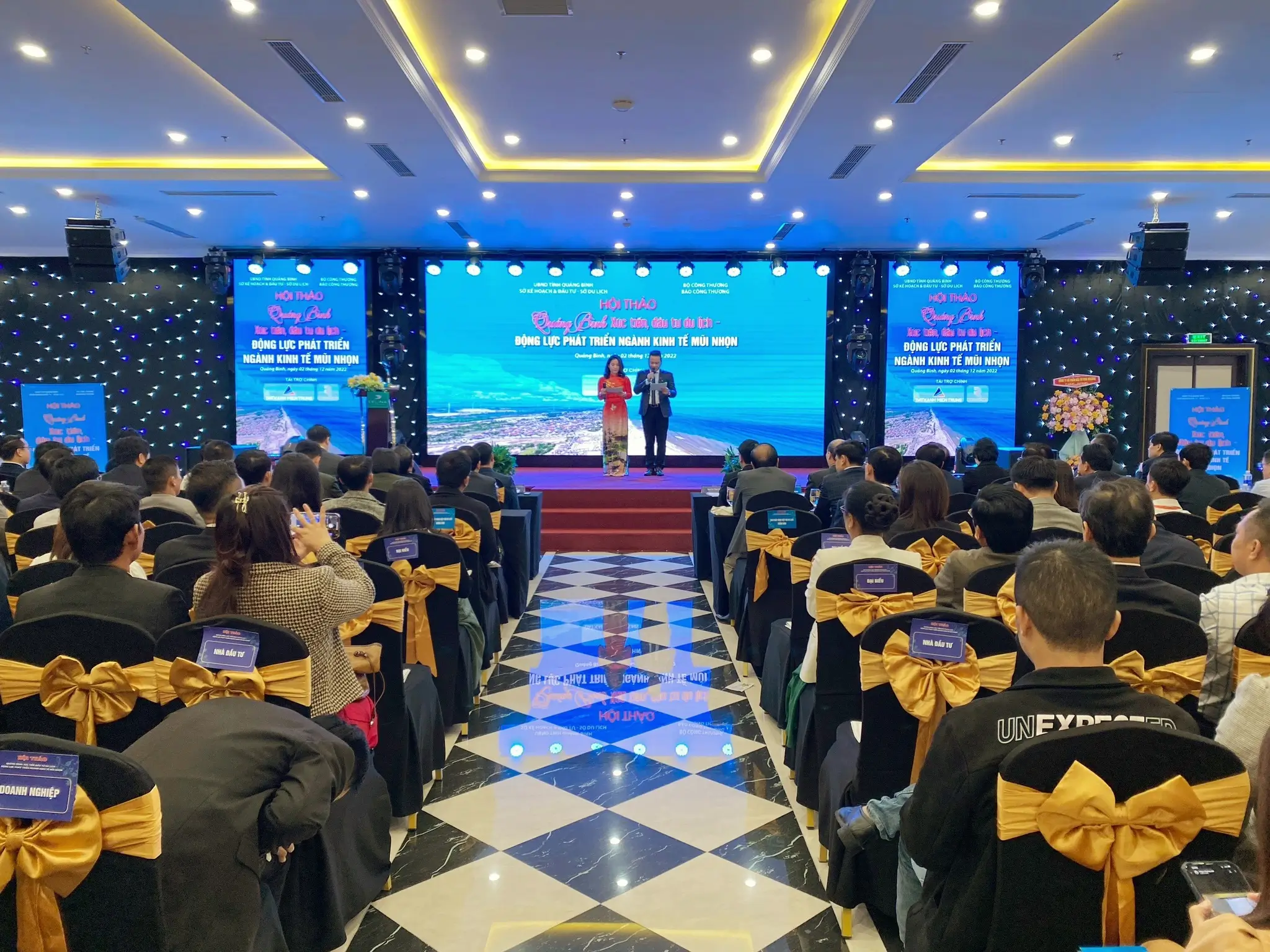 Dat Xanh Services – Đất Xanh Miền Trung tài trợ chính Hội thảo “Quảng Bình Xúc Tiến, Đầu Tư Hạ Tầng Du Lịch – Động Lực Phát Triển Ngành Kinh Tế Mũi Nhọn”