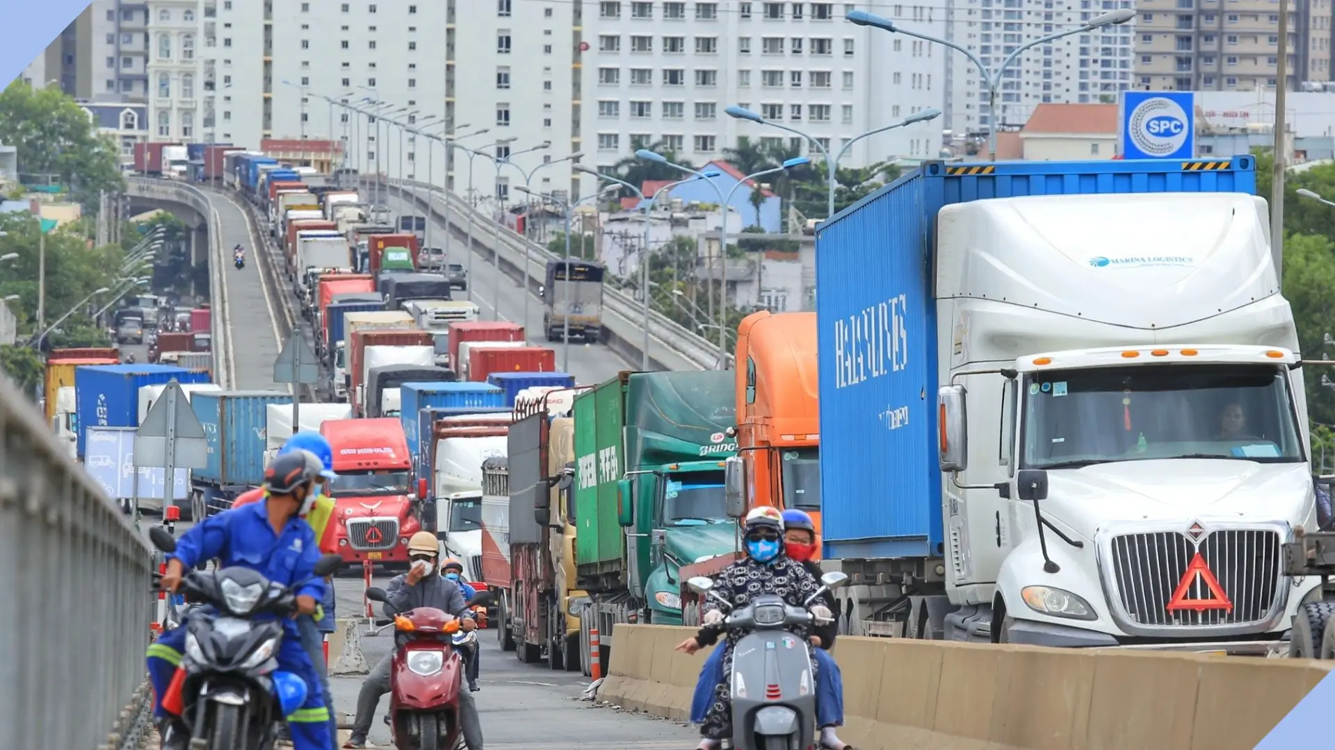 TP.HCM quyết liệt triển khai nhiều dự án trọng điểm để giảm tắc nghẽn giao thông cảng Cát Lái