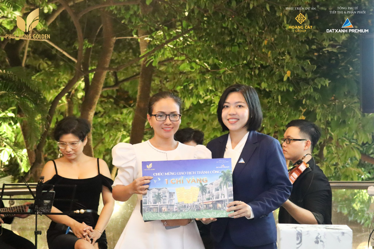 Nhiều giải thưởng có giá trị được trao đến khách hàng