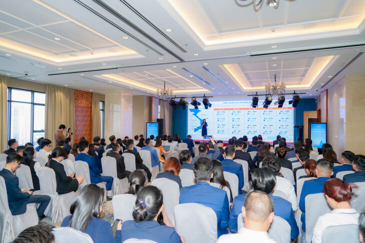 DAT XANH SERVICES TỔ CHỨC THÀNH CÔNG SỰ KIỆN CÔNG BỐ BÁO CÁO NGHIÊN CỨU THỊ TRƯỜNG BĐS 2025 & DỰ BÁO 2026 VỚI CHỦ ĐỀ “CHUYỂN NHỊP”