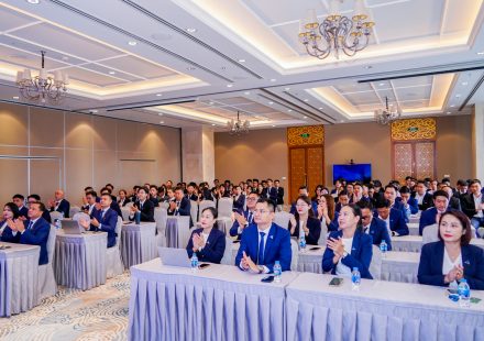 DAT XANH SERVICES TỔ CHỨC THÀNH CÔNG SỰ KIỆN SƠ KẾT 6 THÁNG ĐẦU NĂM 2026: KHẲNG ĐỊNH NỘI LỰC – CHINH PHỤC MỤC TIÊU